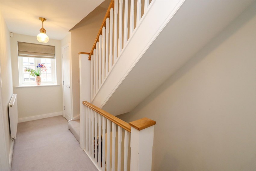 Images for Jolly Miller Close, North Warnborough, Hook