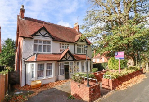 View Full Details for Salisbury Road, Farnborough