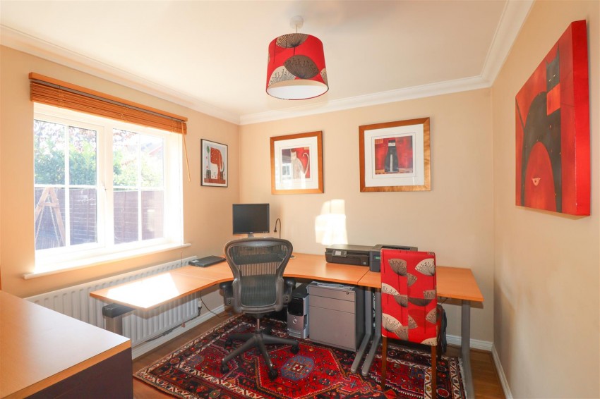 Images for Castle Close, Farnborough