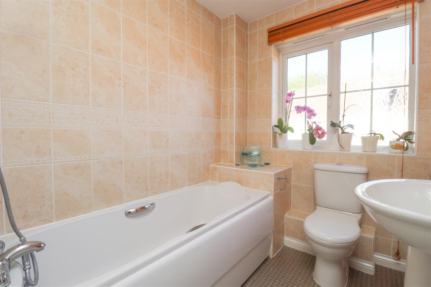 Images for Castle Close, Farnborough