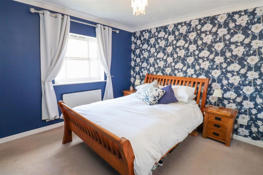 Images for Camus Close, Church Crookham, Fleet