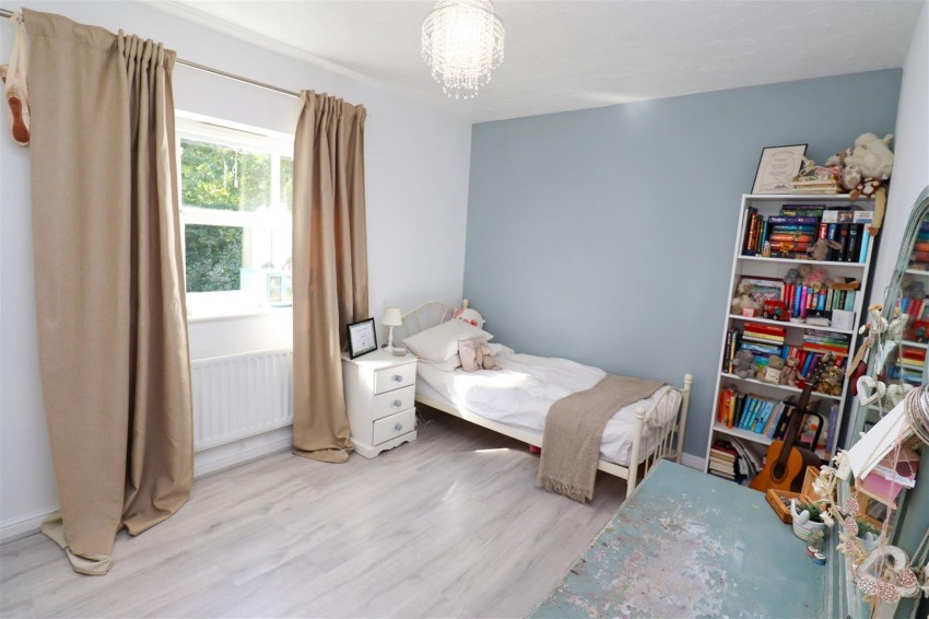 Images for Camus Close, Church Crookham, Fleet