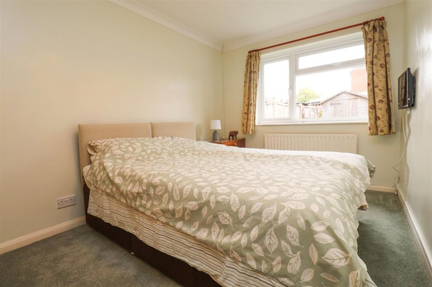 Images for Ravelin Close, Crondall