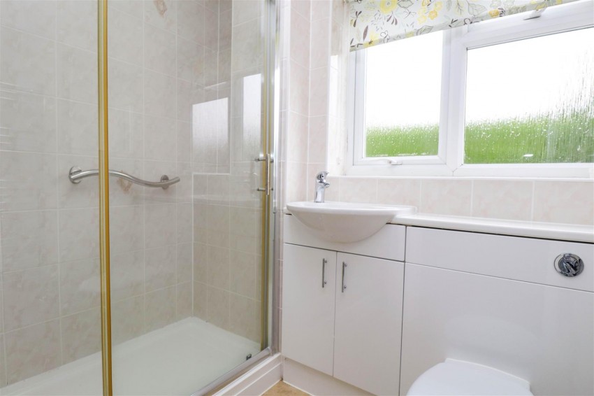 Images for Ravelin Close, Crondall