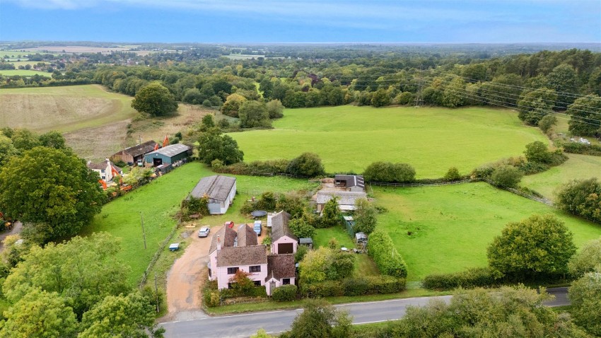Images for Doras Green Lane, Ewshot, Farnham