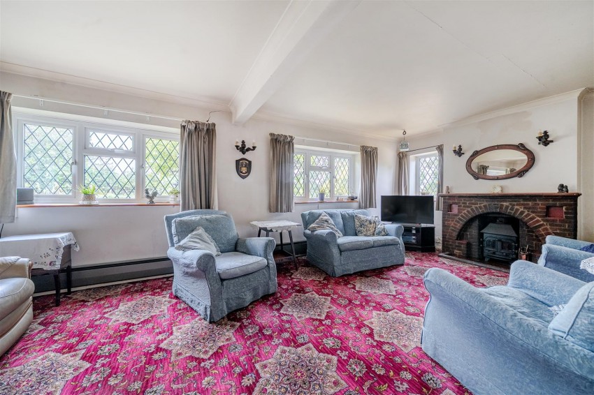 Images for Doras Green Lane, Ewshot, Farnham