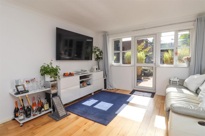 Images for Bechin Close, Church Crookham, Fleet