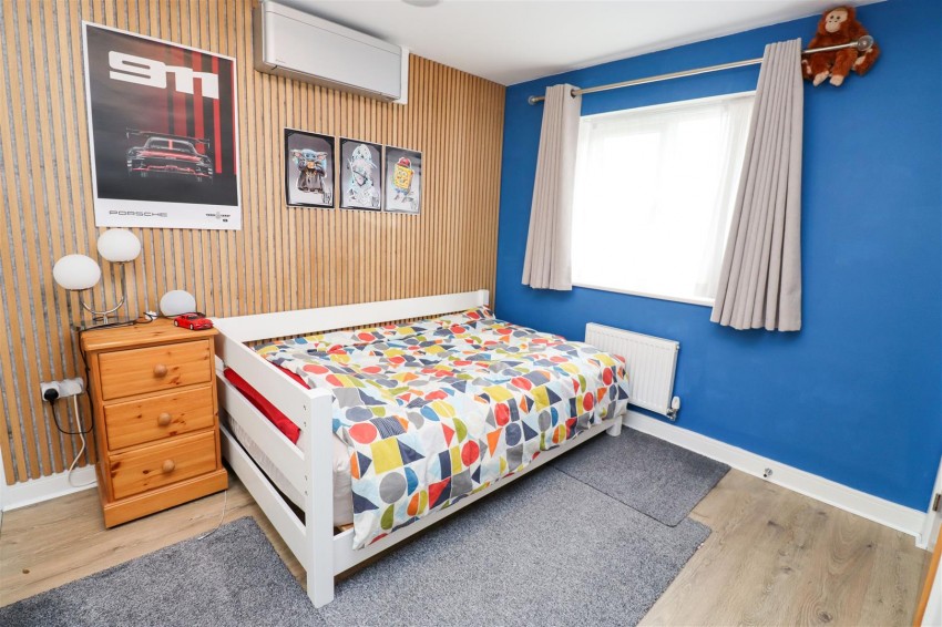 Images for Walker Close, Church Crookham, Fleet