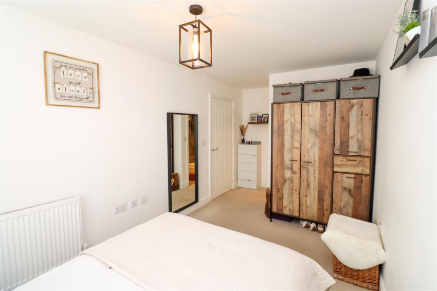 Images for Nugent Close, Church Crookham, Fleet