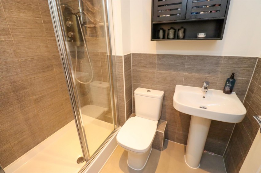 Images for Nugent Close, Church Crookham, Fleet