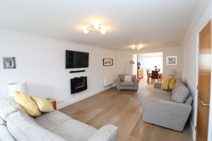 Images for Hunnels Close, Church Crookham, Fleet