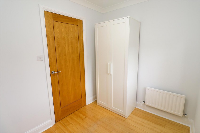 Images for Hunnels Close, Church Crookham, Fleet