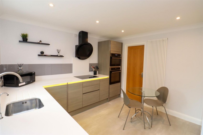 Images for Hunnels Close, Church Crookham, Fleet