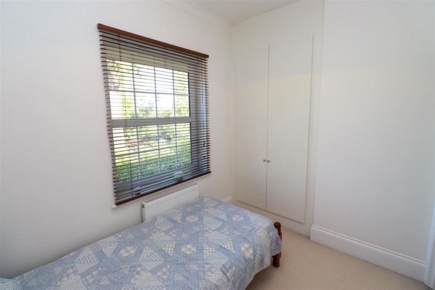 Images for Crowdale Drive, Fleet