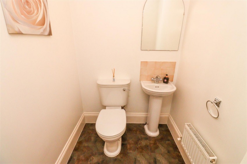 Images for Crowdale Drive, Fleet