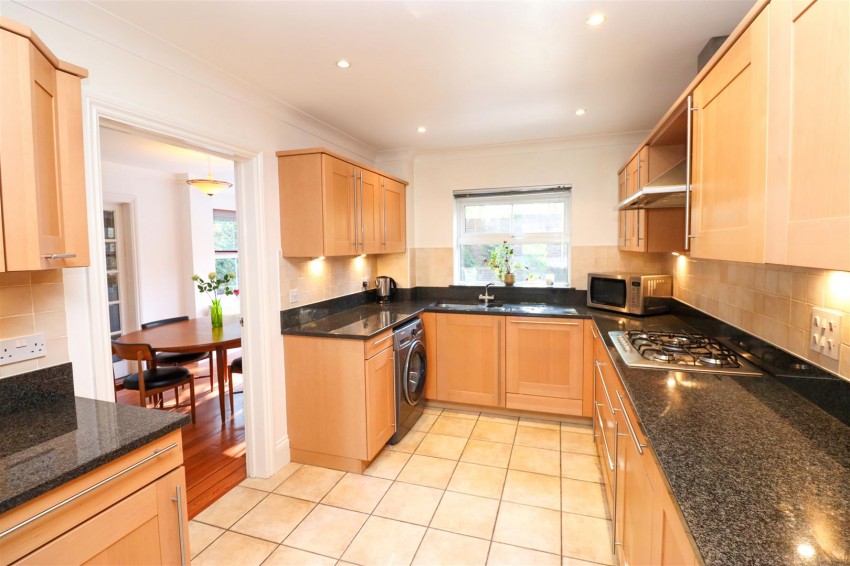 Images for Crowdale Drive, Fleet