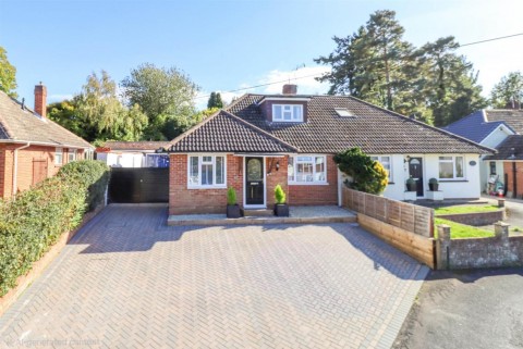 View Full Details for Ferndale Road, Church Crookham, Fleet