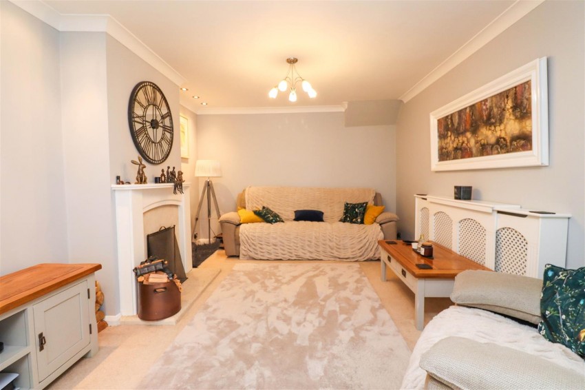 Images for Ferndale Road, Church Crookham, Fleet