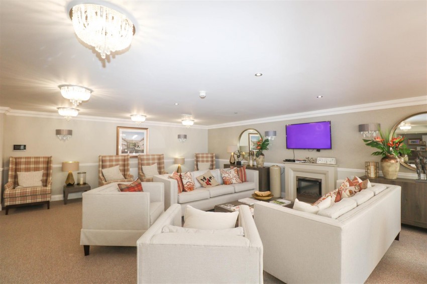 Images for Victoria Road, Farnborough