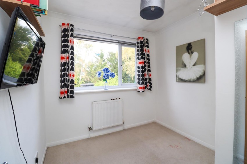 Images for Carlton Crescent, Church Crookham