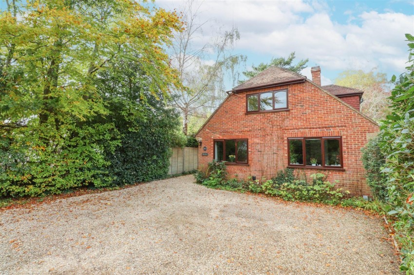 Images for Wood Lane, Fleet