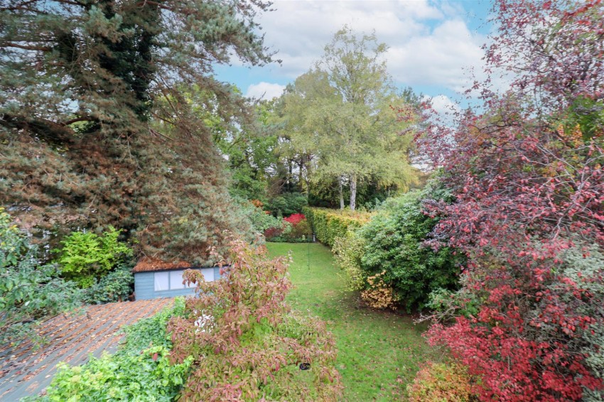 Images for Wood Lane, Fleet
