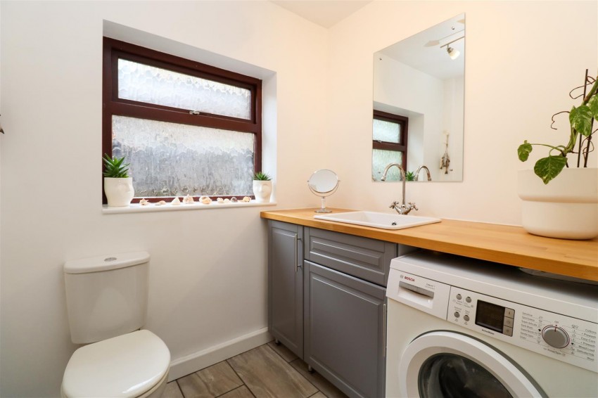 Images for Wood Lane, Fleet