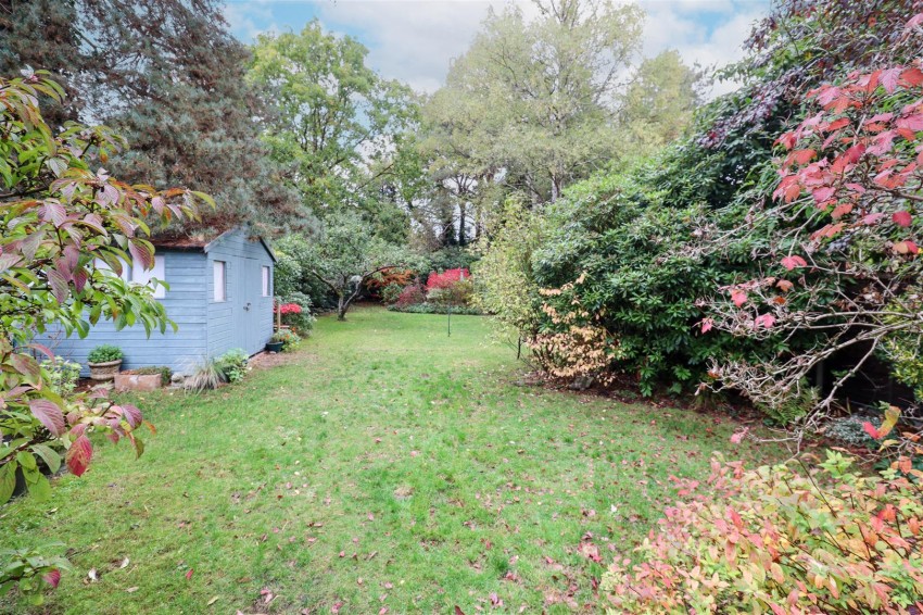 Images for Wood Lane, Fleet