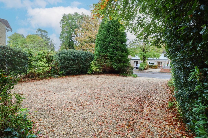 Images for Wood Lane, Fleet