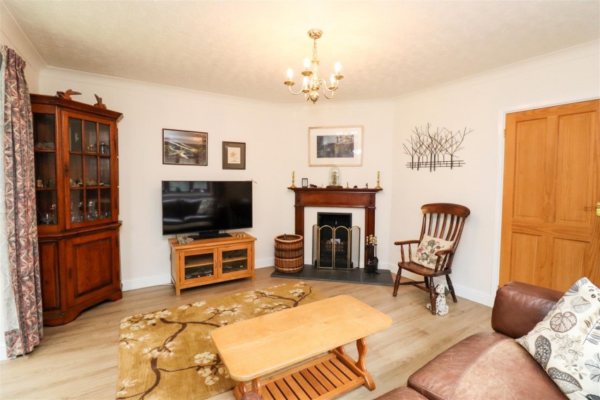 Images for Wood Lane, Fleet