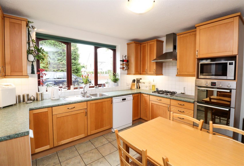 Images for Wood Lane, Fleet