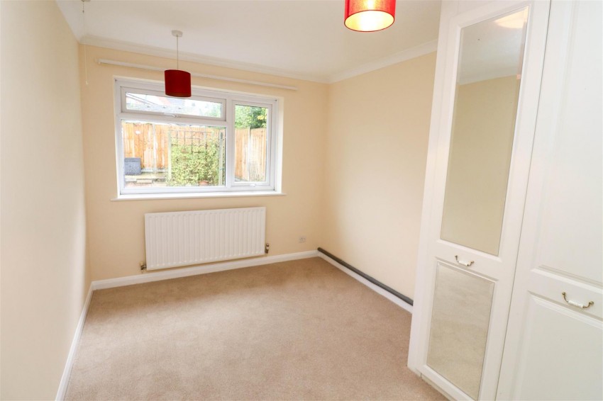 Images for Ravelin Close, Crondall, Farnham