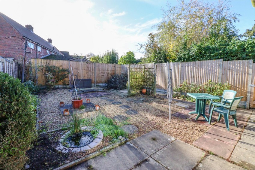 Images for Ravelin Close, Crondall, Farnham