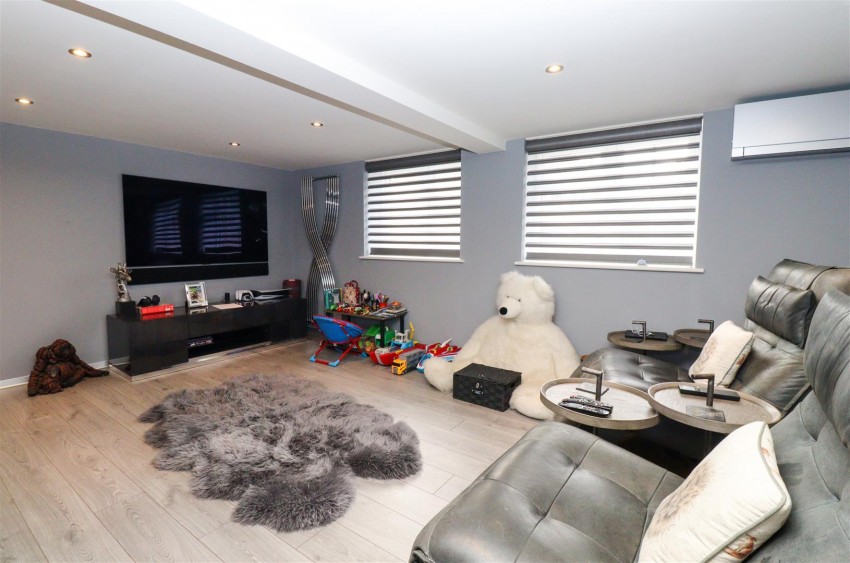 Images for Mill Lane, Crondall, Farnham