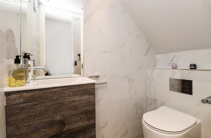 Images for Mill Lane, Crondall, Farnham