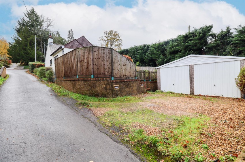 Images for School Lane, Ewshot, Farnham