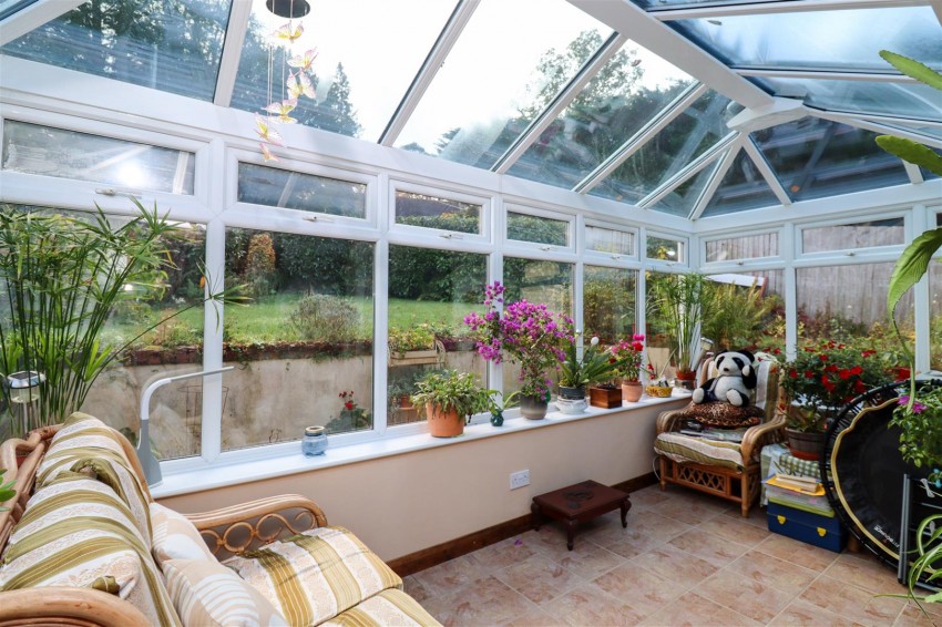 Images for School Lane, Ewshot, Farnham