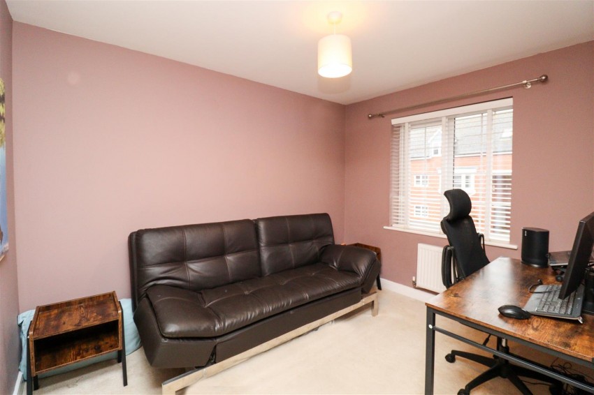 Images for Jubilee Drive, Church Crookham