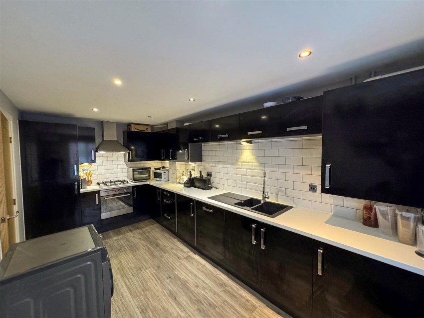 Images for Jubilee Drive, Church Crookham