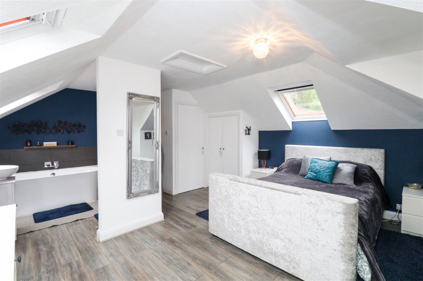 Images for Cove Road, Fleet