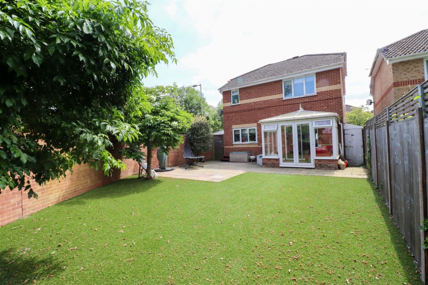 Images for Gondreville Gardens, Church Crookham, Fleet