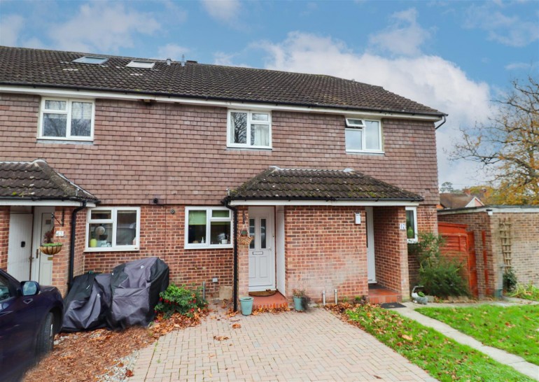 Coxmoor Close, Fleet