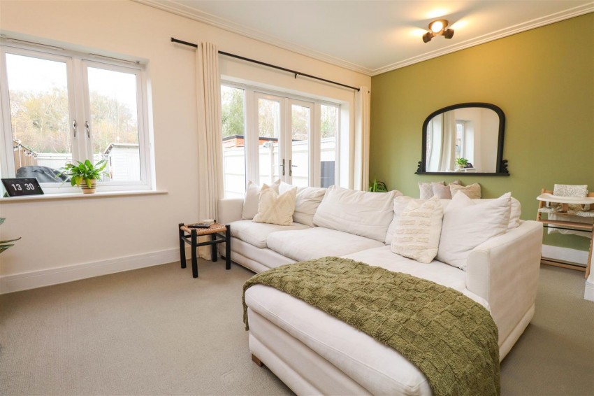 Images for Willowbourne, Fleet