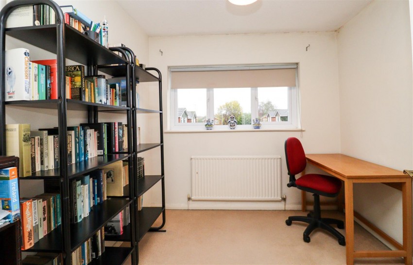 Images for Silver Park Close, Church Crookham, Fleet