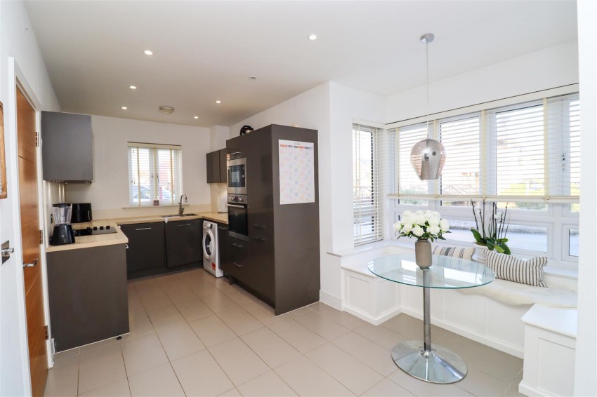 Images for Kingfishers, Fleet