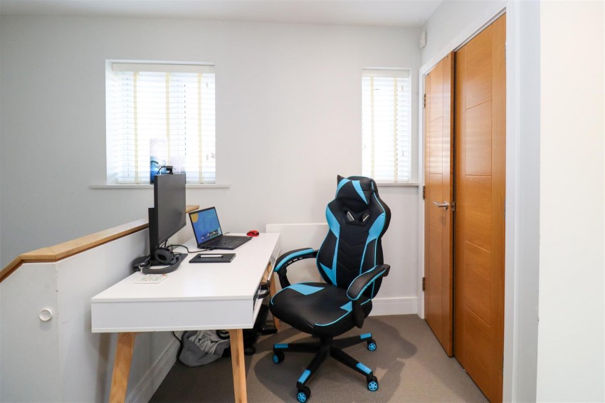 Images for Kingfishers, Fleet