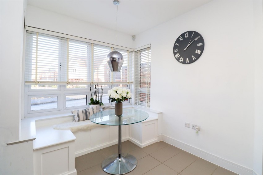 Images for Kingfishers, Fleet