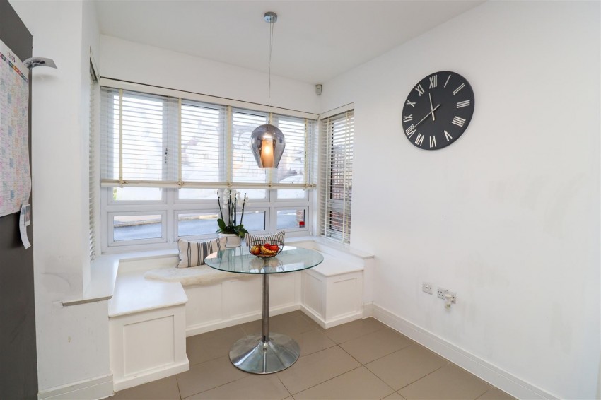 Images for Kingfishers, Fleet