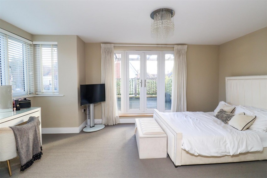 Images for Kingfishers, Fleet