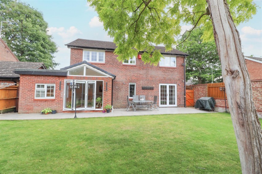 Images for Fleet Road, Farnborough